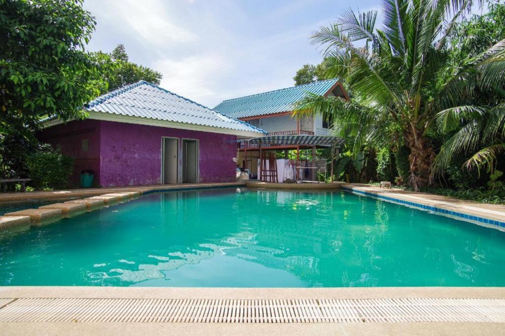 Hotel Oyo 384 Ban Sabaidee Phra Nakhon Si Ayutthaya Exterior foto