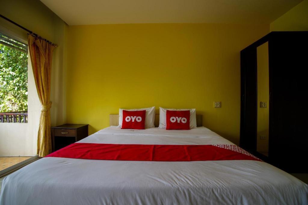Hotel Oyo 384 Ban Sabaidee Phra Nakhon Si Ayutthaya Exterior foto